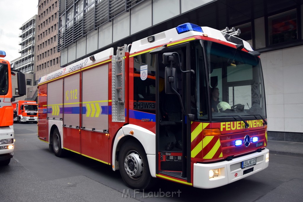 Feuer 2 WDR Koeln Altstadt Nord An der Rechtschule P077.JPG - Miklos Laubert